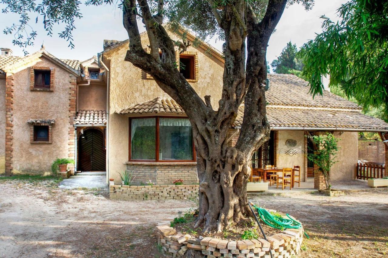 Villa Brigadoon Corfu Agios Ioannis Peristeron  ภายนอก รูปภาพ